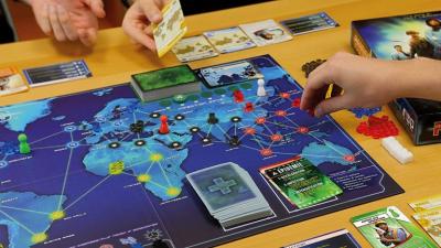 5_-_6_jeux_de_société_2